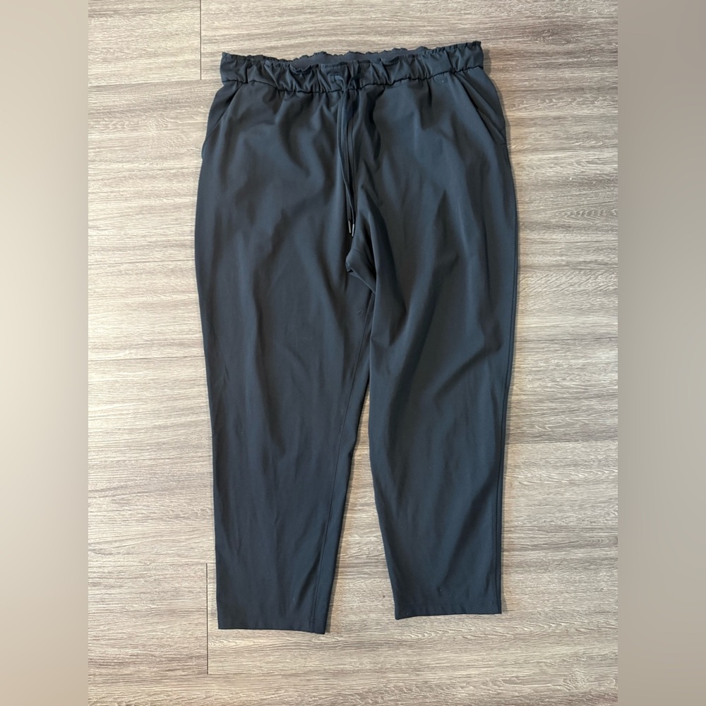 Lululemon stretch high rise 7/8 length - Picture 2 of 6